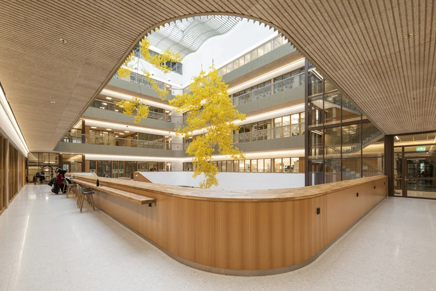 <p>Plafonds et panneaux muraux acoustiques: Kingspan Acoustics<sup>®</sup> arrive en France avec Sonvika<sup>®</sup></p>